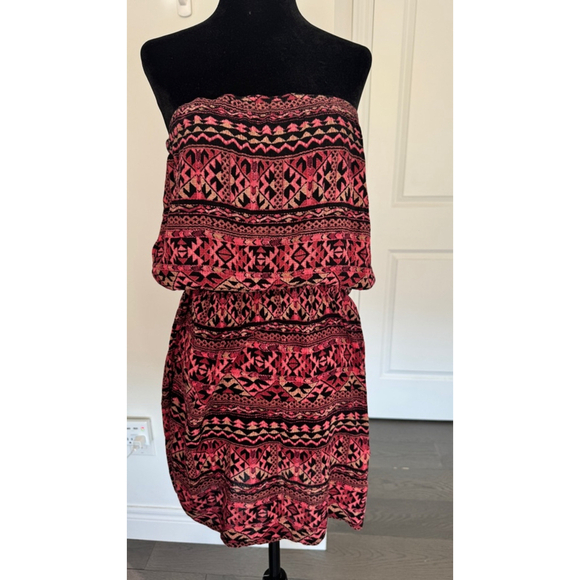 Women's Forever 21 Dress, Size L, Aztec Pink & Black - Picture 2 of 5